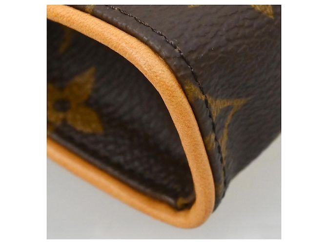 Louis Vuitton Florentine Waist Monogram Canvas medium Marrone - vista 7