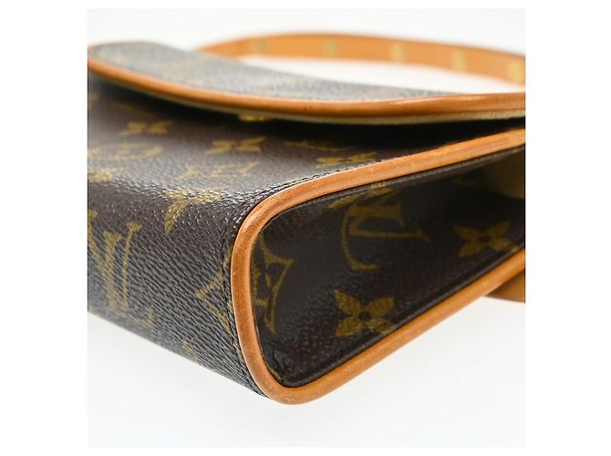 Louis Vuitton Florentine Waist Monogram Canvas medium Marrone - vista 7