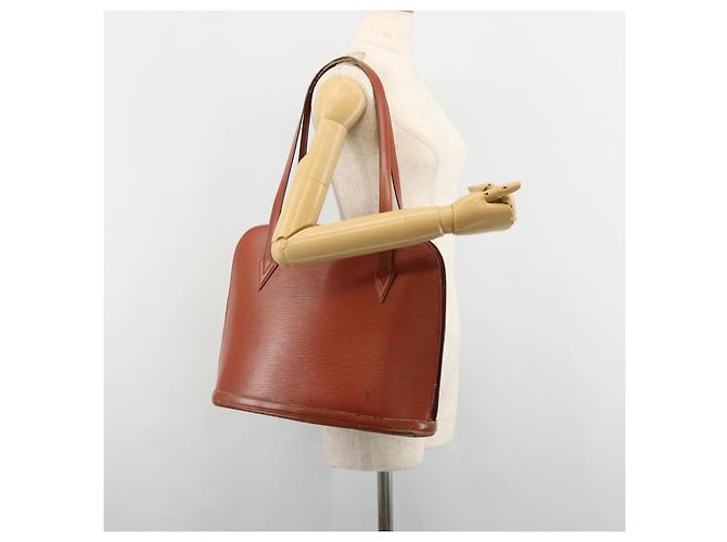 Borsa a Spalla LOUIS VUITTON Epi Lussac Marrone M52283 LV Auth 185704 - vista 25