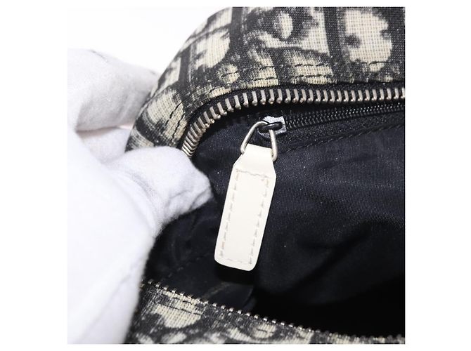 Borsa a tracolla Christian Dior Trotter Canvas PVC Nero Argento Auth 187794 - vista 22