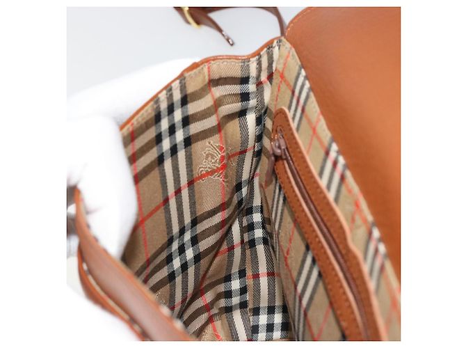 Borsa a Spalla Burberry in Pelle Marrone Oro Auth 187376 D'oro - vista 20