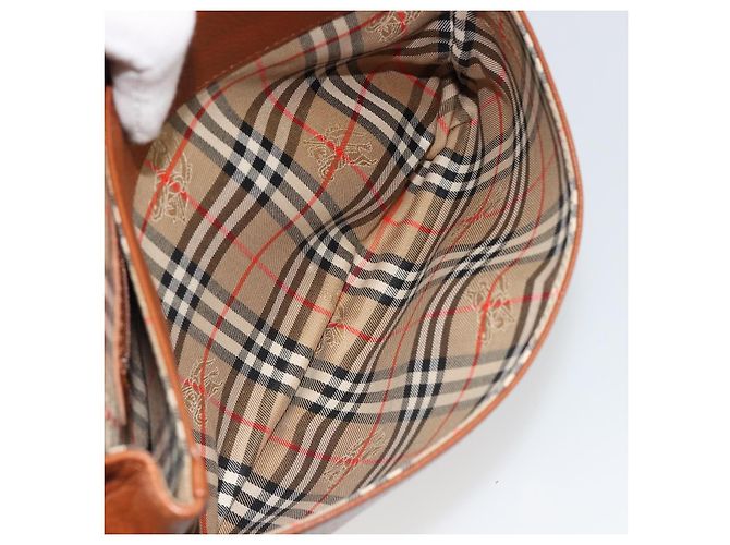 Borsa a Spalla Burberry in Pelle Marrone Oro Auth 187376 D'oro - vista 22