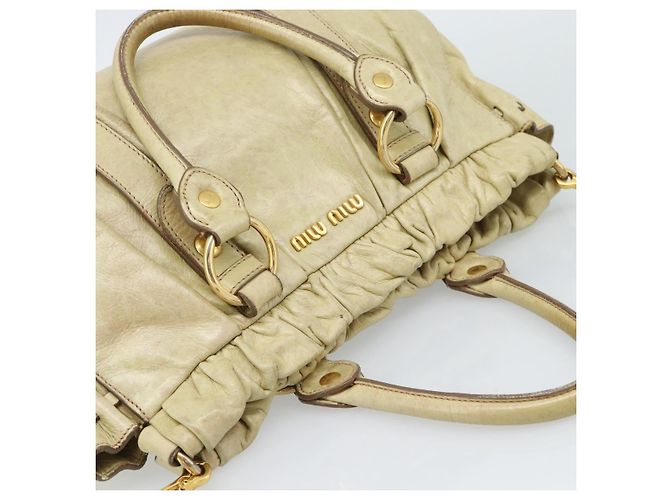 Borsa Miu Miu Matelasse in pelle 2way Beige Gold Auth 187578V D'oro - vista 6