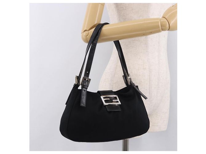 Borsa a tracolla FENDI Mamma Baguette in jersey di cotone Nero Argento Auth 186336 - vista 24