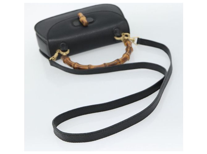 Bolsa de Ombro GUCCI Bamboo em Couro 2way Preto Ouro 000 1014 0188 Auth 187626SAV Dourado - vista 8