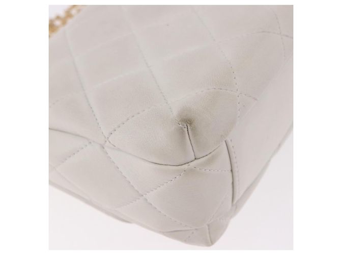 CHANEL Matelasse Chain Shoulder Bag Lamb Skin 2way White Gold CC Auth 185768SAM Bianco D'oro - vista 18