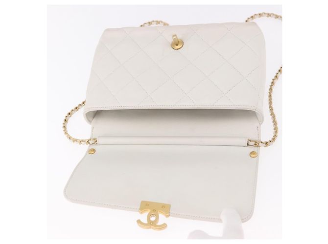 CHANEL Matelasse Chain Shoulder Bag Lamb Skin 2way White Gold CC Auth 185768SAM Bianco D'oro - vista 21