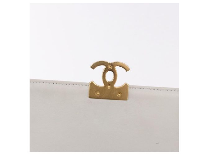 CHANEL Matelasse Chain Shoulder Bag Lamb Skin 2way White Gold CC Auth 185768SAM Bianco D'oro - vista 24