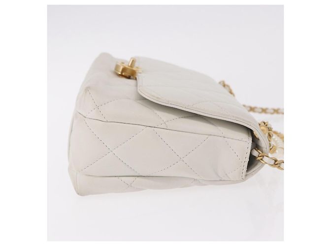 CHANEL Matelasse Chain Shoulder Bag Lamb Skin 2way White Gold CC Auth 185768SAM Bianco D'oro - vista 3