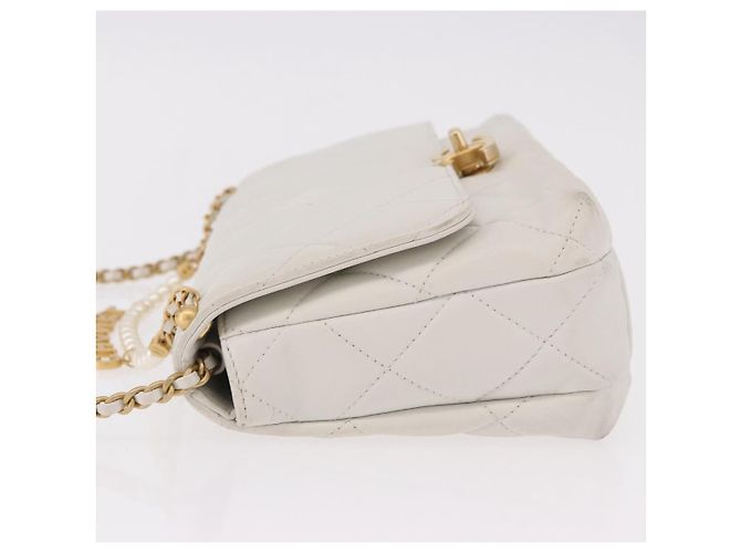 CHANEL Matelasse Chain Shoulder Bag Lamb Skin 2way White Gold CC Auth 185768SAM Bianco D'oro - vista 4