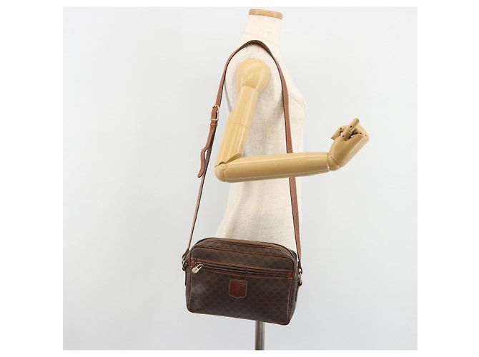 Céline Borsa a Spalla CELINE Macadam Canvas PVC Pelle Marrone Oro Auth 186814 D'oro - vista 25