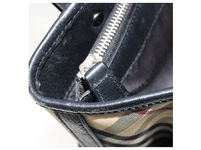 Borsa a mano BURBERRY Nova Check in nylon Beige Nero Argento Auth 187375A - vista 21