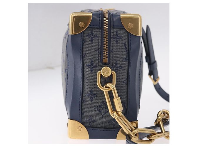 LOUIS VUITTON Monogram Denim Soft Trunk Bag Blue M44723 LV Auth 187612SAM - vista 4