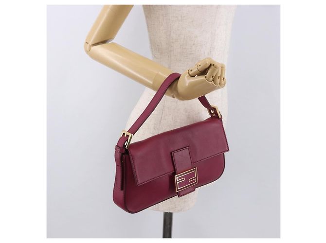 Borsa a tracolla FENDI Mamma Baguette in pelle Avorio Oro Auth 185734SAM D'oro Crudo - vista 28