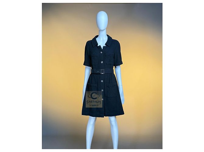 Vestido Chanel de Tweed Preto com Cinto de Logotipo - vista 3
