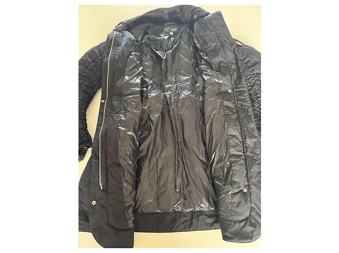 Armani Jeans Chaqueta Acolchada Negra con Cuello de Pelo Negro - vista 11