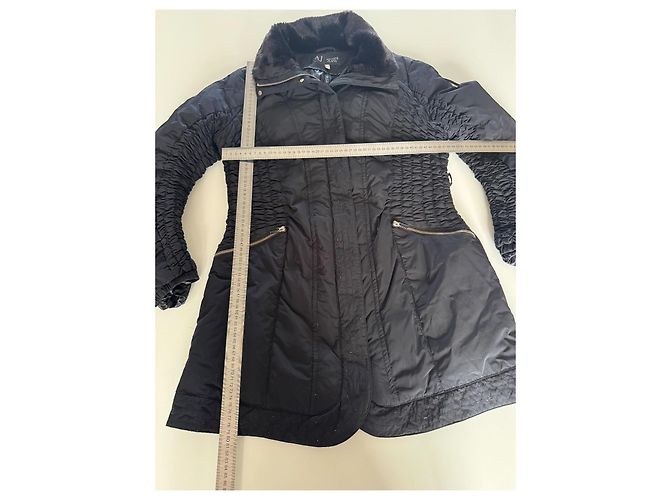 Armani Jeans Chaqueta Acolchada Negra con Cuello de Pelo Negro - vista 12