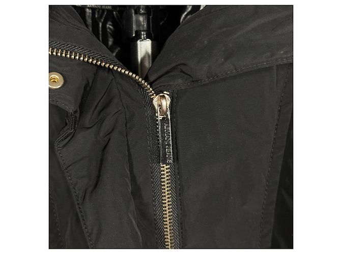 Armani Jeans Chaqueta Acolchada Negra con Cuello de Pelo Negro - vista 6