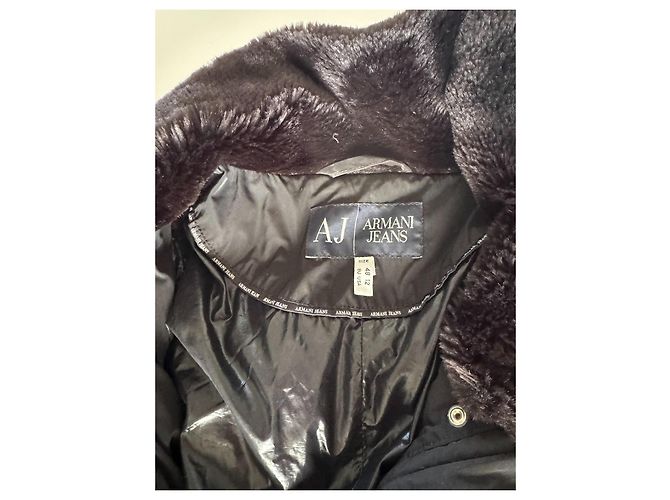 Armani Jeans Chaqueta Acolchada Negra con Cuello de Pelo Negro - vista 8