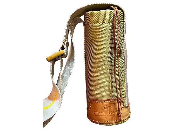 Louis Vuitton Bottle Holder in Chick Yellow Fabric - view 5