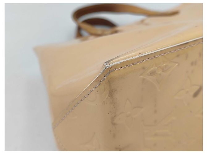 Louis Vuitton Reade Monogram Vernis PM - vista 3