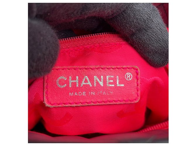 Borsa Tote CHANEL Cambon Line Coco Mark Medium in agnello CHANEL Nera da donna Nero - vista 16