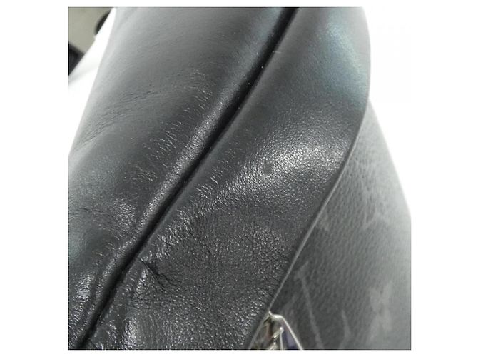 Borsa a tracolla Louis Vuitton Monogram Eclipse Discovery Bumbag Nero - vista 7