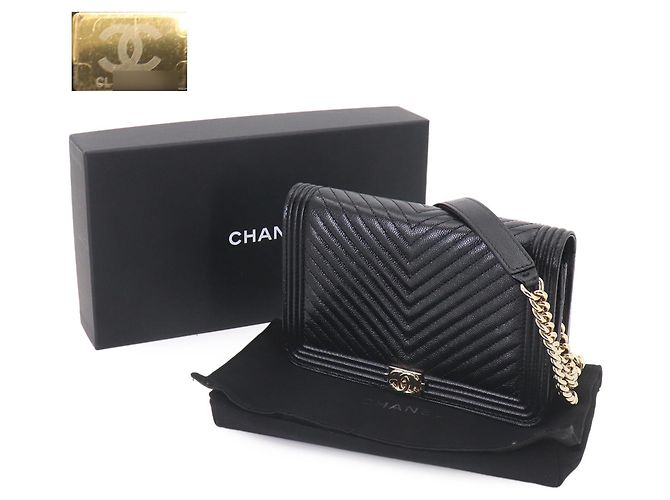 Chanel Boy Chain Wallet, Long Caviar Leather, Black, Gold Hardware. Schwarz - Ansicht 2