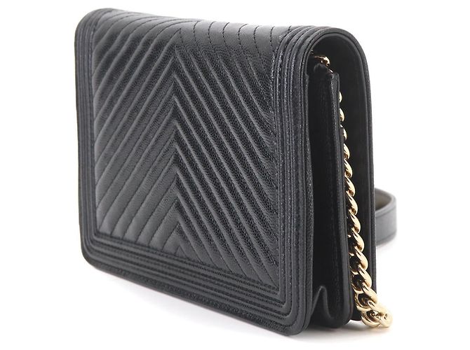 Chanel Boy Chain Wallet, Long Caviar Leather, Black, Gold Hardware. Schwarz - Ansicht 4