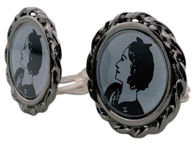 Orecchini CHANEL Mademoiselle, Silver Argento - vista 2