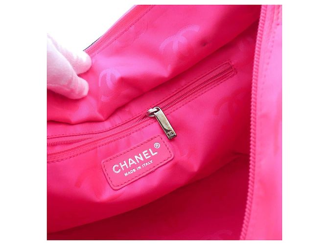 Borsa Tote Large Chanel Cambon Line, pelle di vitello smaltata nera Nero - vista 8