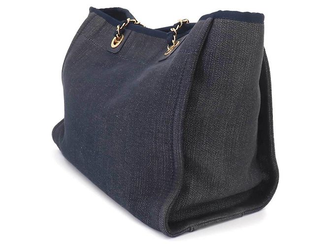 Borsa Tote con Catena Chanel Deauville MM, Denim Navy, Hardware Oro Blu navy - vista 4