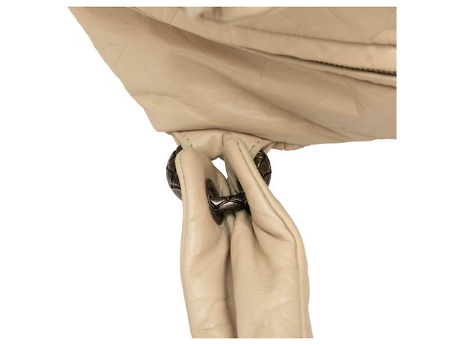 Borsa bowling Coco Rider in pelle di vitello invecchiata trapuntata CC beige Chanel - vista 9
