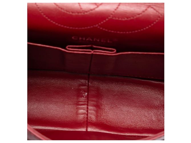 Chanel Red Quilted Aged Calfskin Reissue 2.55 Double Flap 226 Rosso Bordò - vista 4