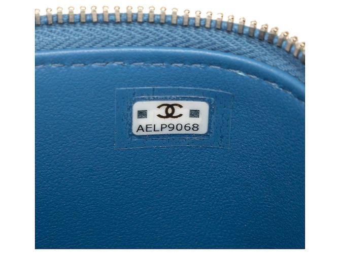 Vanity Necessaire Chanel Blue Mini em denim acolchoado com camélia Sweetheart e corrente Azul - vista 6