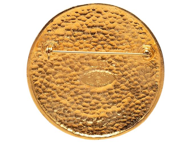 Spilla Chanel Gold CC Placcata Oro Medaglione Lion Crest D'oro - vista 2
