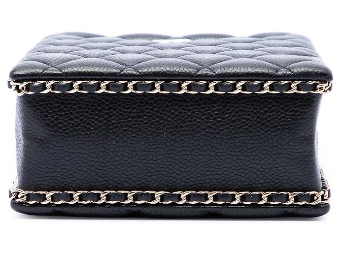 Borsa da sera Chanel Black Quilted Caviar Chain Around Cut Out Nero - vista 3