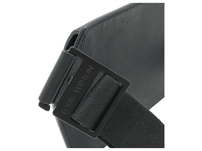 Borsa a tracolla Louis Vuitton Black Aerogram Takeoff Sling Nero - vista 5