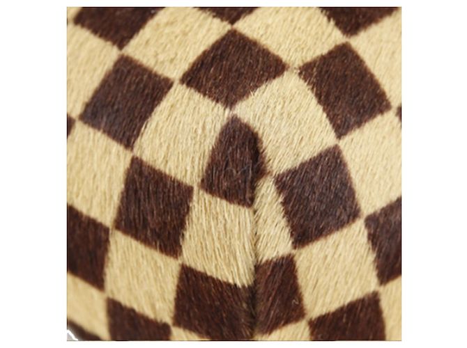 Louis Vuitton Marrone Damier Sauvage Gazelle - vista 17
