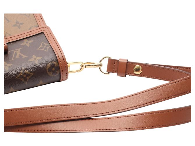 Louis Vuitton Mini Dauphine Monogram Reverse Marrone - vista 9