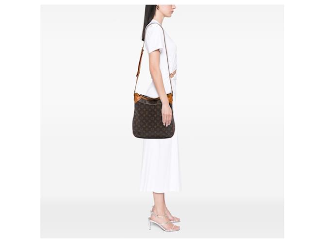 Louis Vuitton Marrone Monogram Odeon MM - vista 6