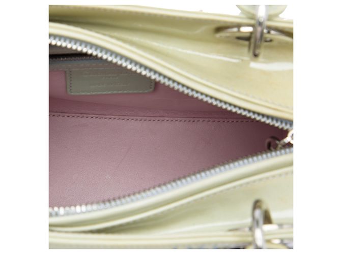 Lady Dior in vernice Cannage Ombre verde Medium Verde chiaro - vista 4