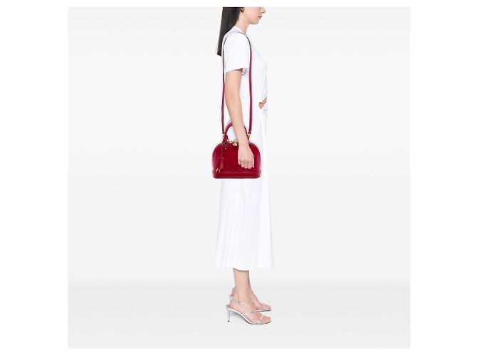 Louis Vuitton Alma BB in monogramma vernis rosso - vista 6