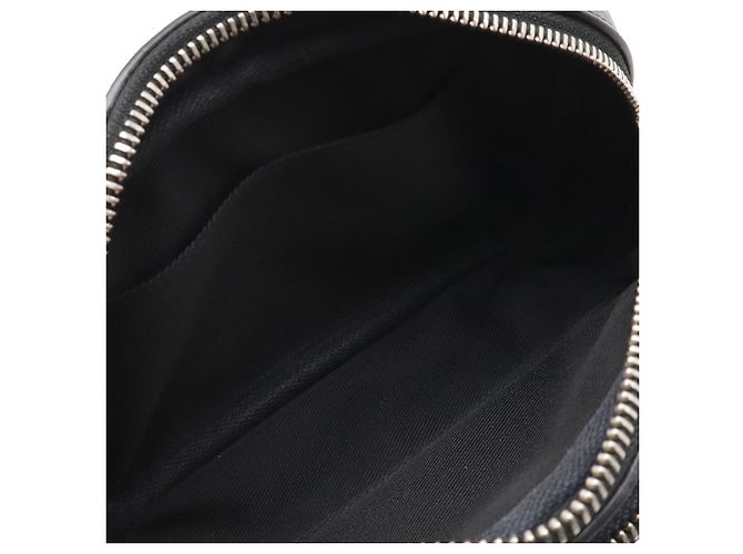 Pochette Outdoor Louis Vuitton Black Monogram Eclipse Taigarama Nero - vista 3