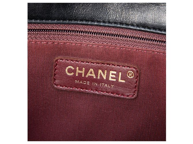Chanel Black Quilted Glazed Calfskin Reissue 2.55 Accordion Flap 225 - vista 5