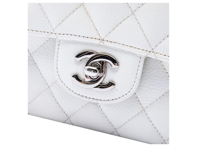 Chanel White Medium Classic Caviar Double Flap Bianco - vista 5