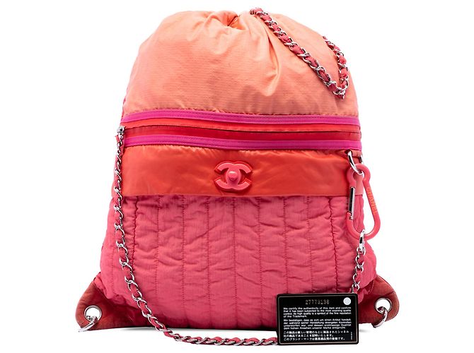 Zaino convertibile Chanel Coco Neige in nylon trapuntato verticale CC multicolore rosa Large - vista 7