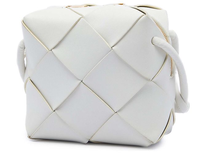 Cassette Borsa camera mini in agnello Intrecciato bianco Bottega Veneta - vista 2
