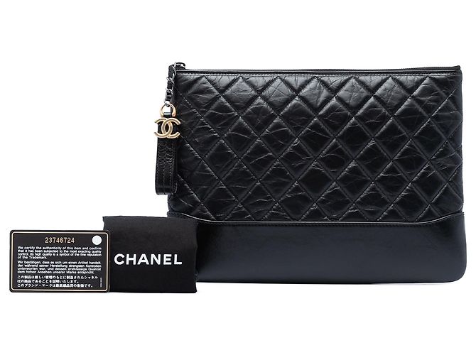 Clutch Chanel Gabrielle O Case in pelle di vitello invecchiata trapuntata nera Medium Nero - vista 6