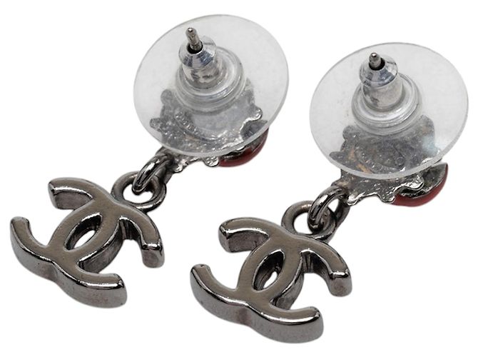 Chanel Lady Bug CC Drop Ohrringe aus silberfarbenem Messing und Emaille mit Steckerverschluss - Ansicht 2